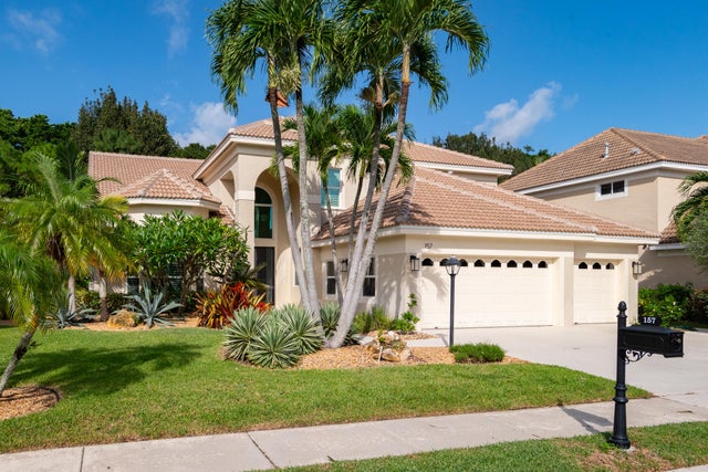 2 of 27 - 157 Oakwood Lane, Palm Beach Gardens, FL