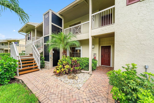 4 of 70 - 23 Eastgate Drive #c, Boynton Beach, FL