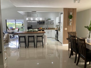 Photo of Listing #RX-11120601