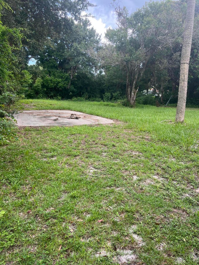 3 of 26 - 1050 20th Avenue, Vero Beach, FL