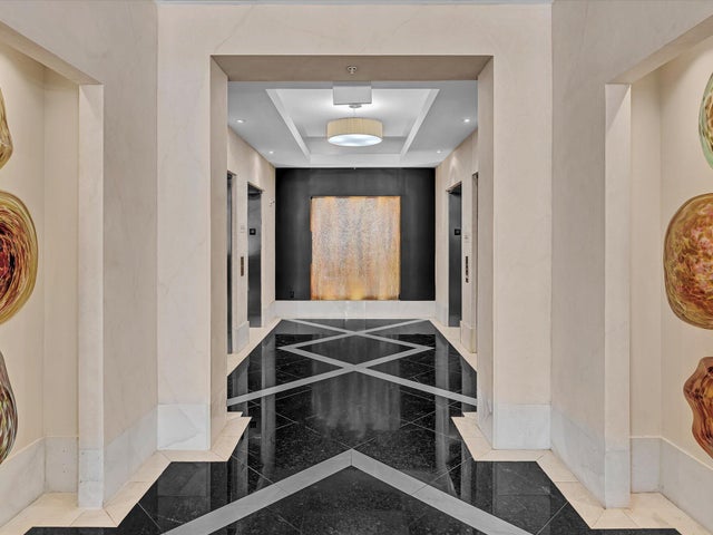 5 of 80 - 550 Okeechobee Boulevard #802, West Palm Beach, FL