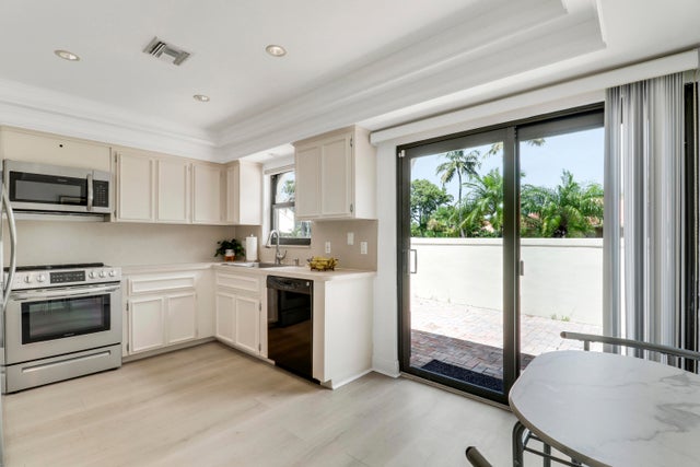 5 of 24 - 1472 Via Cameron, Jupiter, FL