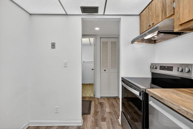 5 of 66 - 5220 Las Verdes Circle #304, Delray Beach, FL
