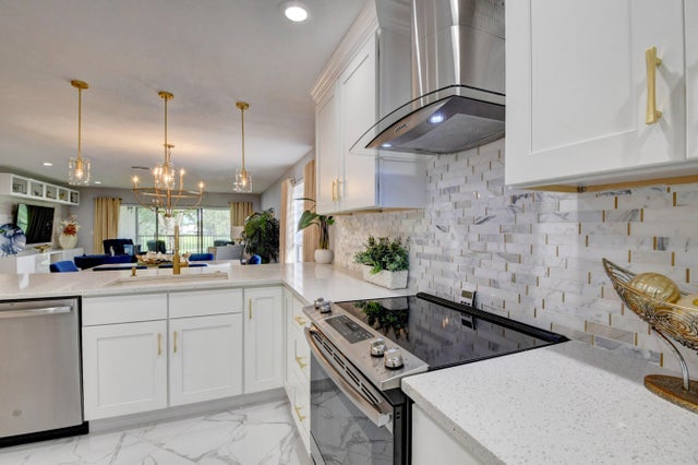 2 of 58 - 15 Westgate Lane #d, Boynton Beach, FL