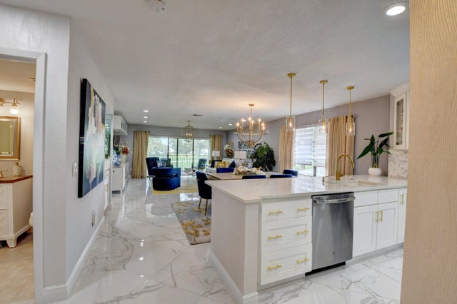 3 of 58 - 15 Westgate Lane #d, Boynton Beach, FL