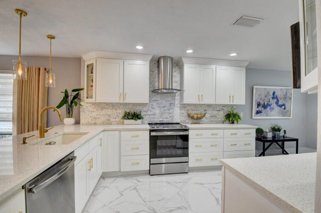 4 of 58 - 15 Westgate Lane #d, Boynton Beach, FL