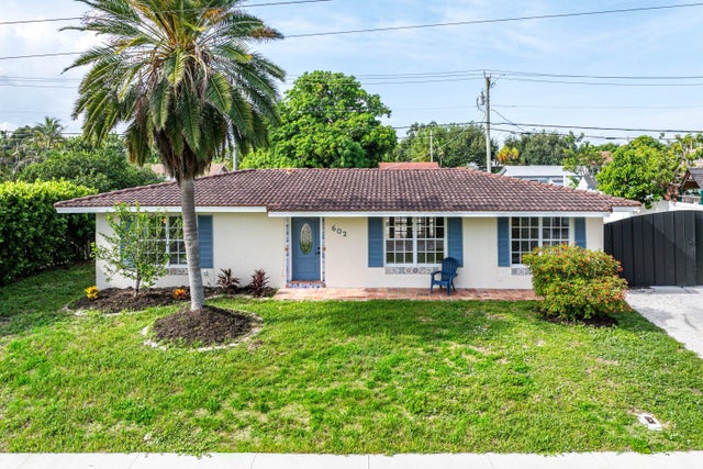 1 of 33 - 602 Heron Drive, Delray Beach, FL
