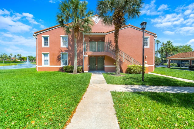 2 of 34 - 7888 Sonoma Springs Circle #201, Lake Worth, FL