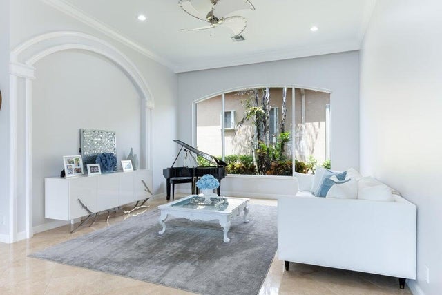 5 of 33 - 157 Esperanza Way, Palm Beach Gardens, FL
