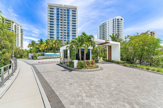 4 of 93 - 5000 N Ocean Drive #1003, Singer Island, FL