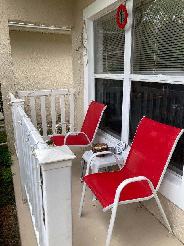 4 of 24 - 613 Nw San Remo Circle, Port Saint Lucie, FL