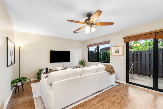 3 of 23 - 4505 Pier Drive, Greenacres, FL