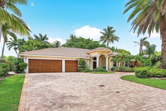 2 of 61 - 589 N Country Club Drive, Atlantis, FL