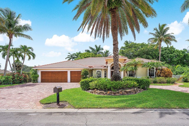 3 of 61 - 589 N Country Club Drive, Atlantis, FL