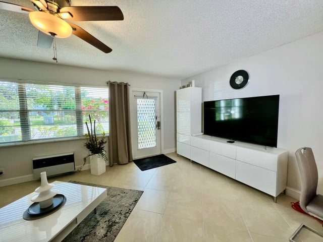 2 of 28 - 172 Tilford I, Deerfield Beach, FL