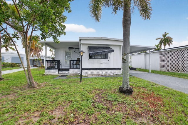 3 of 24 - 12375 S Military Trail #201, Boynton Beach, FL