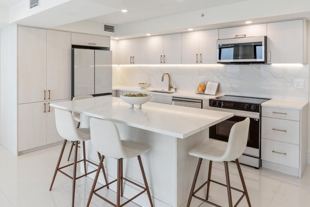 2 of 26 - 2003 N Ocean Boulevard #1504, Boca Raton, FL