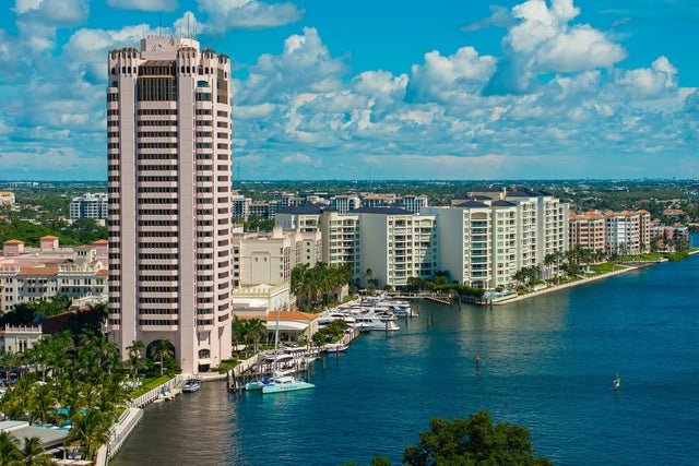 1 of 36 - 550 Se 5th Avenue #606s, Boca Raton, FL
