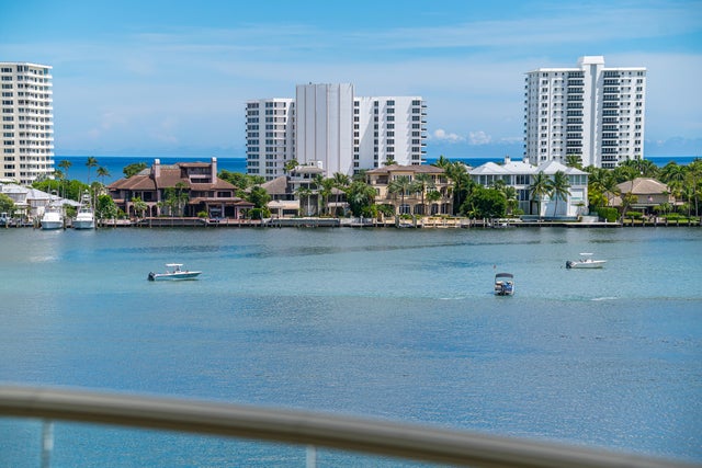 4 of 37 - 550 Se 5th Avenue #606s, Boca Raton, FL