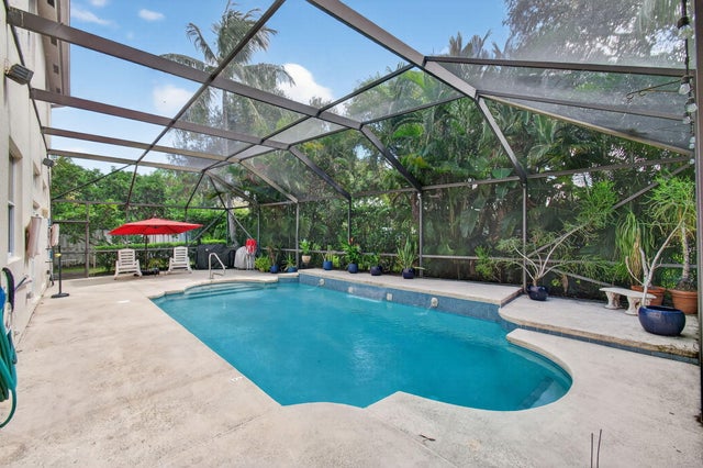 5 of 60 - 6142 Sand Hills Circle, Lake Worth, FL