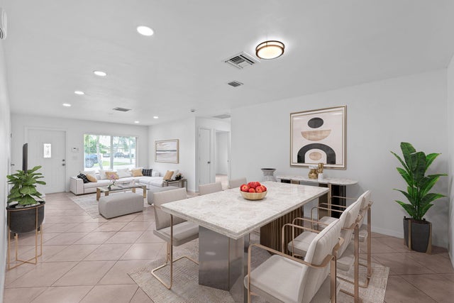 5 of 34 - 1301 N L Street, Lake Worth Beach, FL