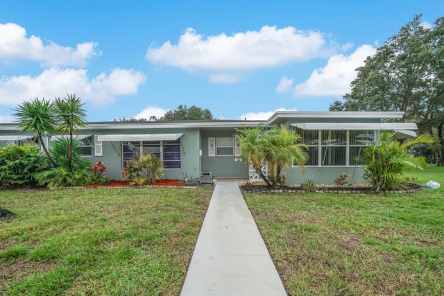 2 of 26 - 902 South Drive #c, Delray Beach, FL