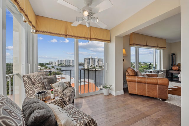 1 of 24 - 555 Se 6th Avenue #7h, Delray Beach, FL