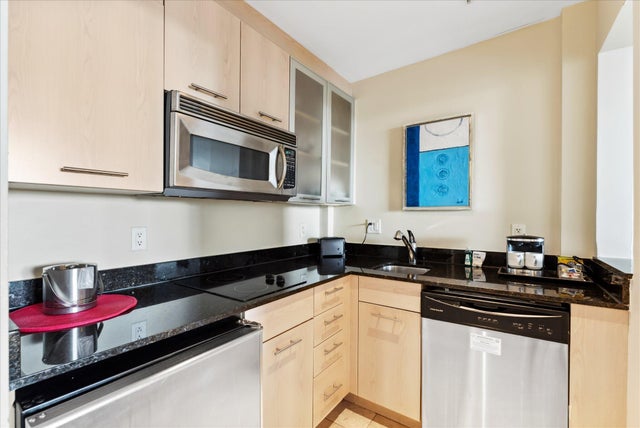 3 of 36 - 2670 E Sunrise Boulevard #520, Fort Lauderdale, FL