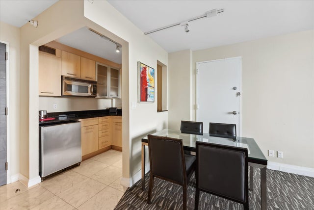 5 of 36 - 2670 E Sunrise Boulevard #520, Fort Lauderdale, FL