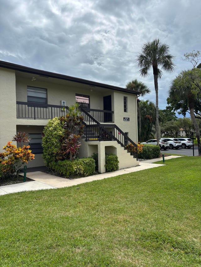 1 of 16 - 21219 Lago Circle #5l, Boca Raton, FL