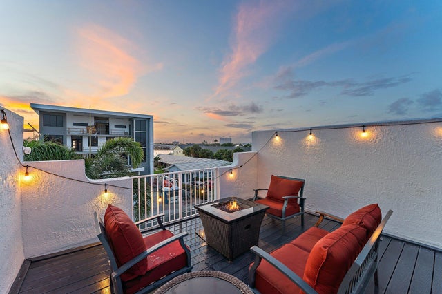 3 of 44 - 1101 Beach Road #c, Palm Beach Shores, FL