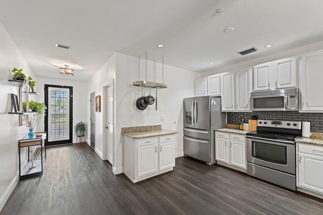 5 of 44 - 1101 Beach Road #c, Palm Beach Shores, FL