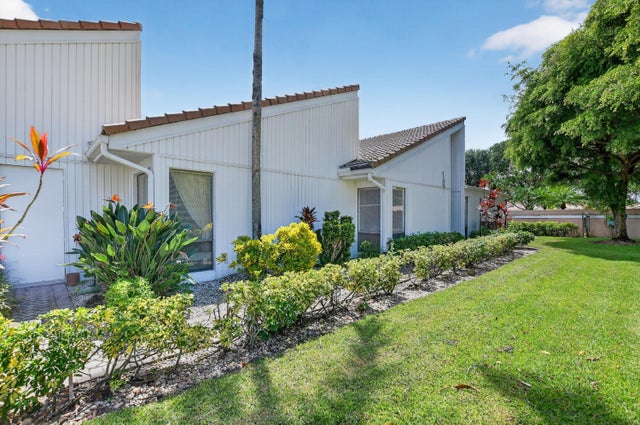 4 of 85 - 19890 Sawgrass Lane #5804, Boca Raton, FL