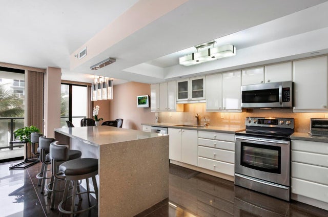 3 of 28 - 3440 S Ocean Boulevard #401s, Palm Beach, FL