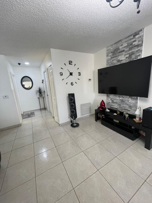 2 of 29 - 1063 Concert Way, Royal Palm Beach, FL