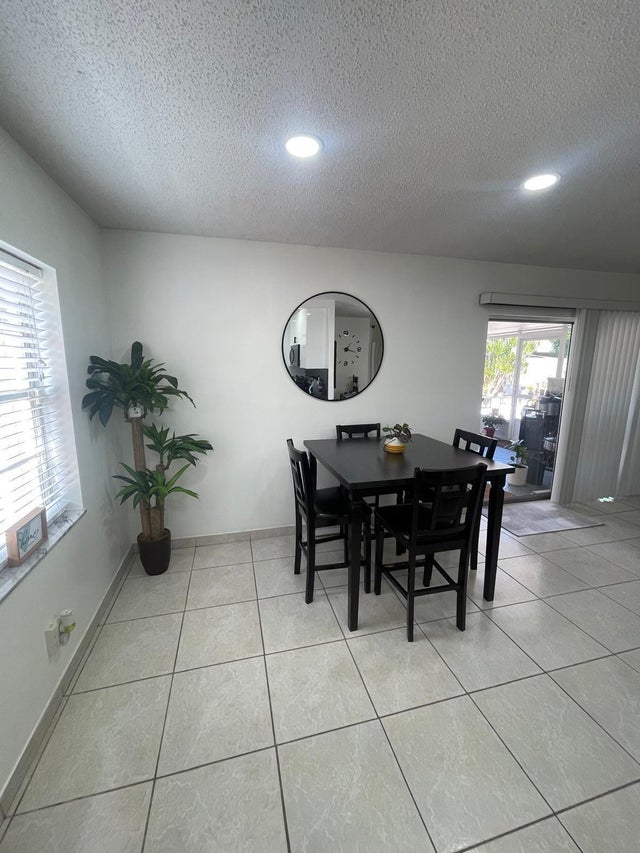 5 of 29 - 1063 Concert Way, Royal Palm Beach, FL