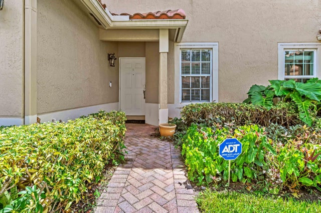 2 of 23 - 6435 Park Lake Circle, Boynton Beach, FL