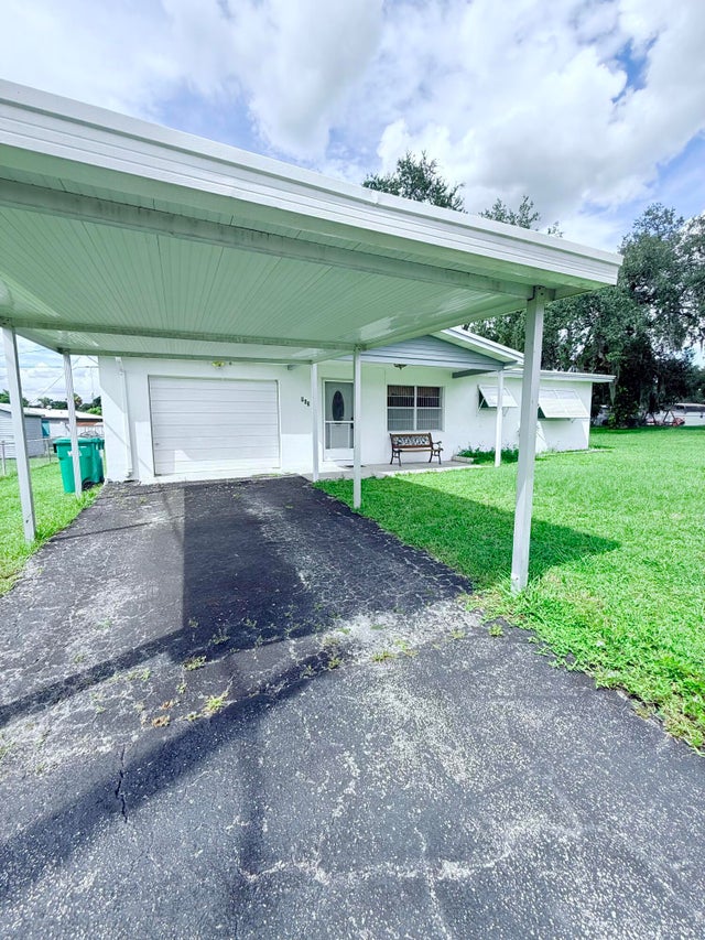 4 of 25 - 803 Se 13th Street, Okeechobee, FL