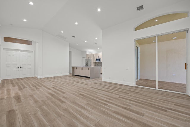 5 of 52 - 9947 Torino Drive, Lake Worth, FL