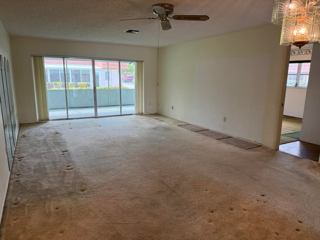 4 of 17 - 5775 W Fernley Drive #88, West Palm Beach, FL
