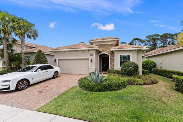 4 of 64 - 10997 Sw Visconti Way, Port Saint Lucie, FL