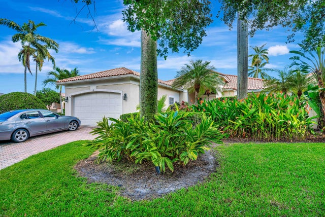 1 of 29 - 106 Village Clubhouse Circle, Jupiter, FL