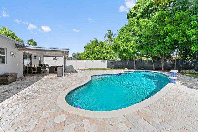 3 of 29 - 6825 Broadmoor, North Lauderdale, FL