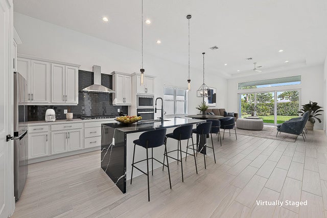 2 of 39 - 10151 Driftwood Way, Palm Beach Gardens, FL