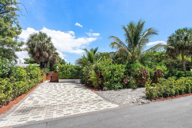 2 of 43 - 2041 Ne 30th Street, Fort Lauderdale, FL