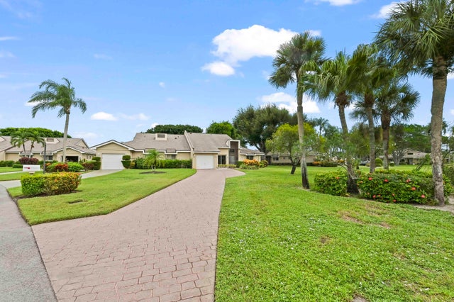 1 of 38 - 6907 Fountains Circle, Lake Worth, FL