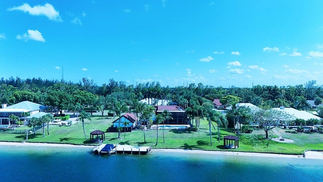 5 of 24 - 8789 Wendy Lane S, West Palm Beach, FL