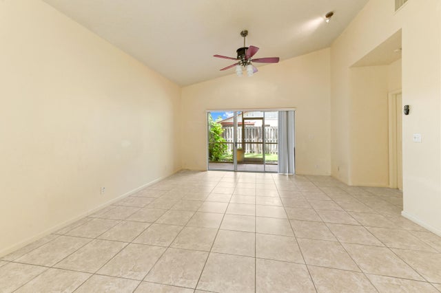 5 of 28 - 12215 Brisbane Lane, Wellington, FL