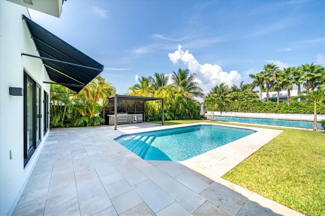 4 of 44 - 7610 Bayside Lane, Miami Beach, FL