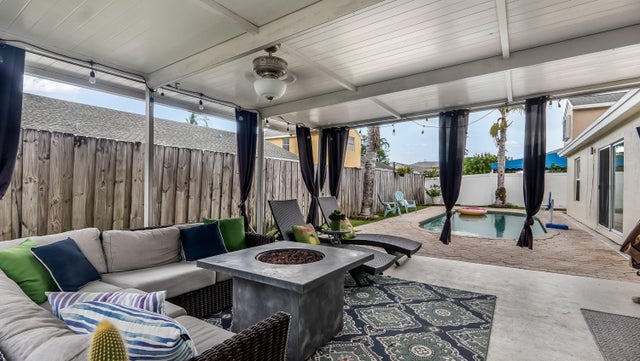 5 of 30 - 3950 Sw 72nd Drive, Davie, FL